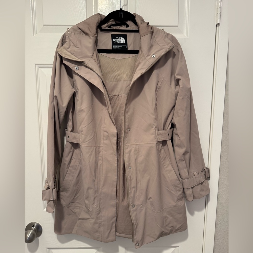 The North Face Women's Beige Trench Coat